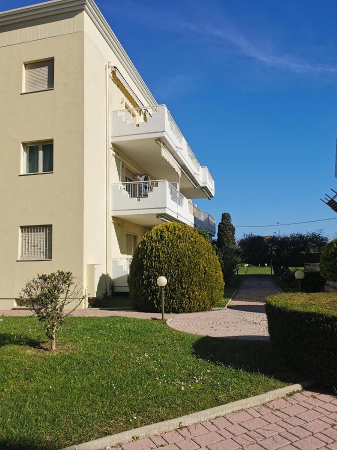 Il Piacere Apartment Пинето Екстериор снимка