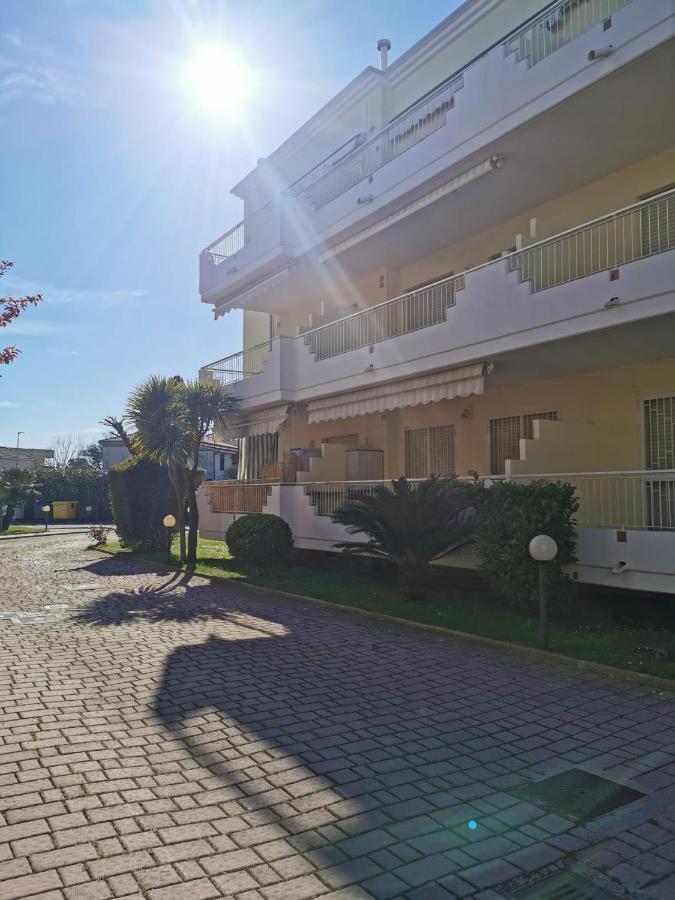 Il Piacere Apartment Пинето Екстериор снимка